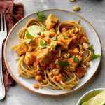 Thai-Chicken-Pasta_EXPS_CF2BZ20_46348_E12_05_3b-11